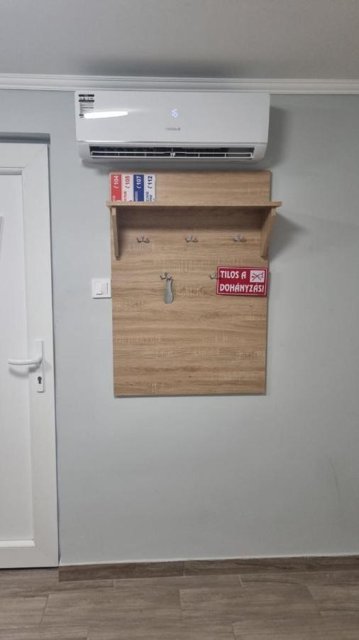 Alfa Szallashely Sandorfalva Bagian luar foto